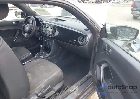 2013 Volkswagen Beetle 2.5L Entry из США, поврежденный, VIN 3VWFP7AT7DM616981